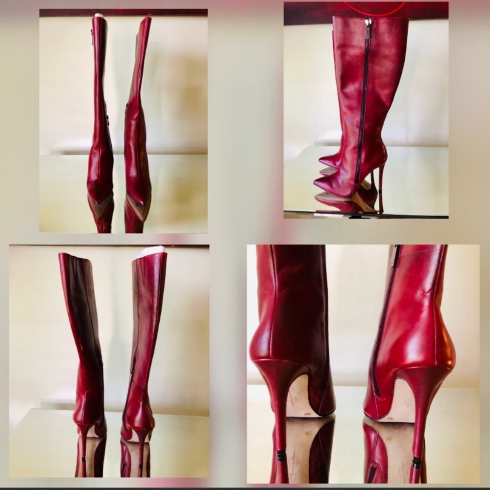 Beautiful Burgundy Boots 👢